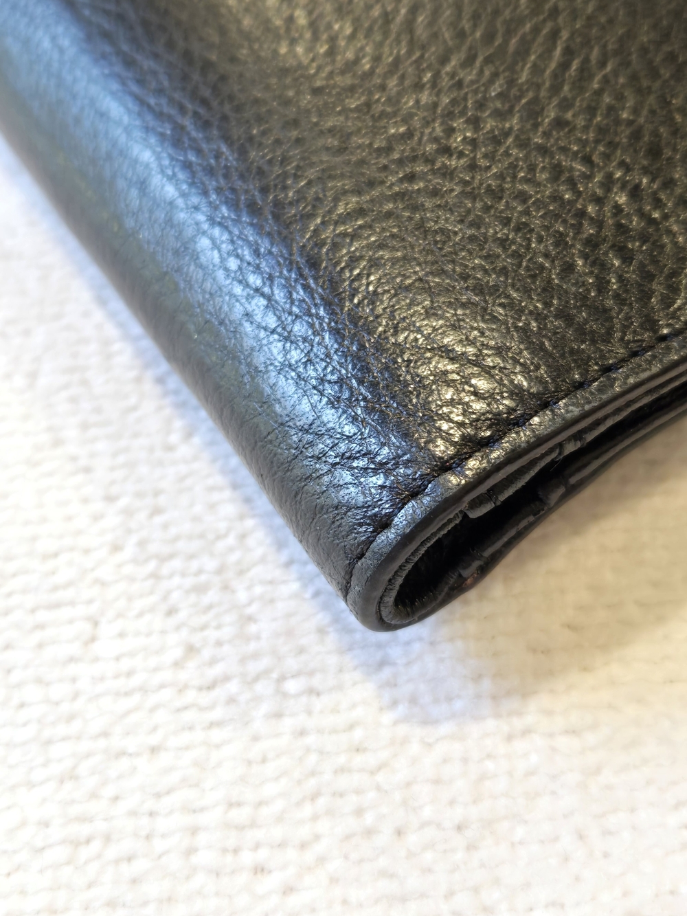 Kate Spade Black Slim Bifold Wallet - Picture 7 of 13